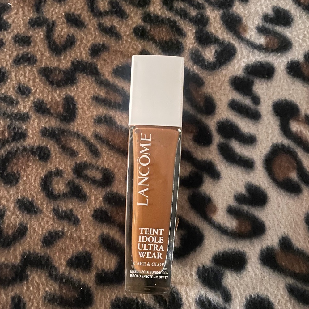 (Lancôme) - 515W - Teint Idole Ultra Wear Care & Glow​